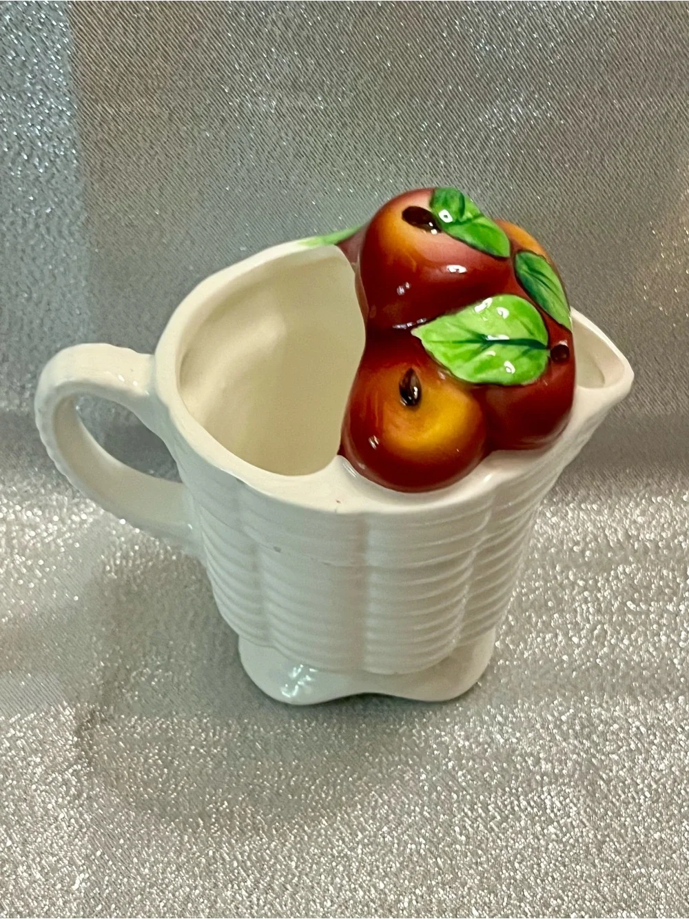 Vintage Apples Basket Weave Creamer Pitcher 3D Made in Japan #PY22441